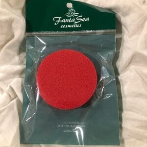Extra Thick Red Cosmetic Sponge new with tags